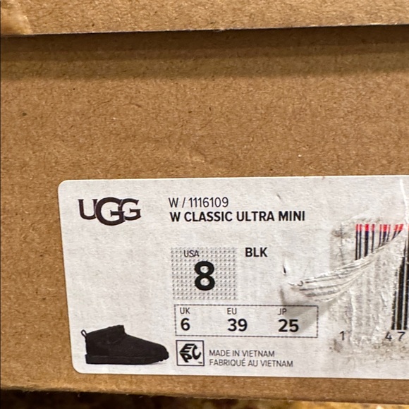 UGG Classic Ultra Mini Sz 8 - Picture 8 of 8